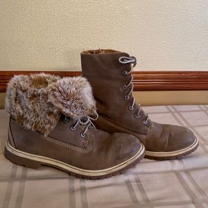 Timberland faux fur lined fold down
